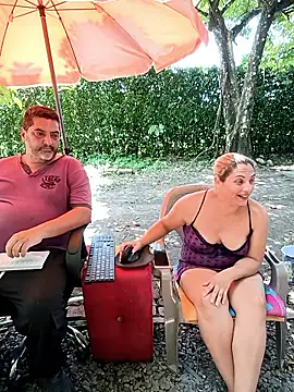 hotandfierylatinos2023 Show Webcam