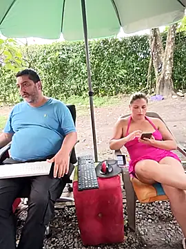Show de webcam de hotandfierylatinos2023