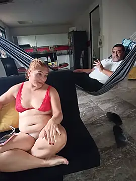Show de hotandfierylatinos2023 na webcam