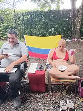 Webkamerová show hotandfierylatinos2023