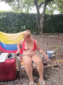 hotandfierylatinos2023 即時 XXX 聊天