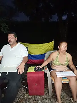 Webkamerová show hotandfierylatinos2023