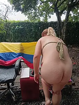 hotandfierylatinos2023 ওয়েবক্যাম শো