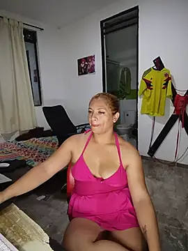 hotandfierylatinos2023のウェブカメラショー
