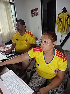 hotandfierylatinos2023 Шоу с уебкамера