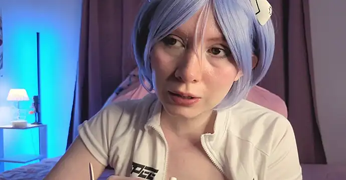 Gin_Lilah Adlı Modelin Web Kamerası Şovu