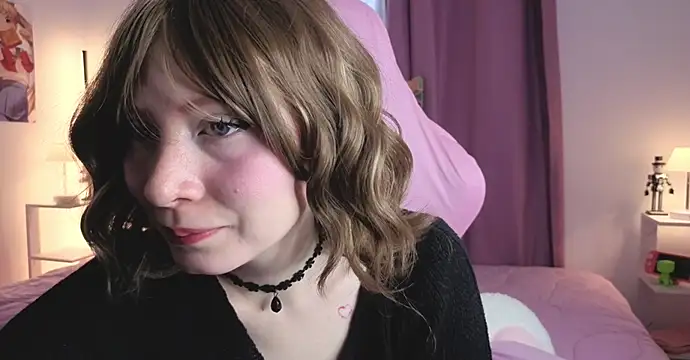 Gin_Lilah Show in webcam