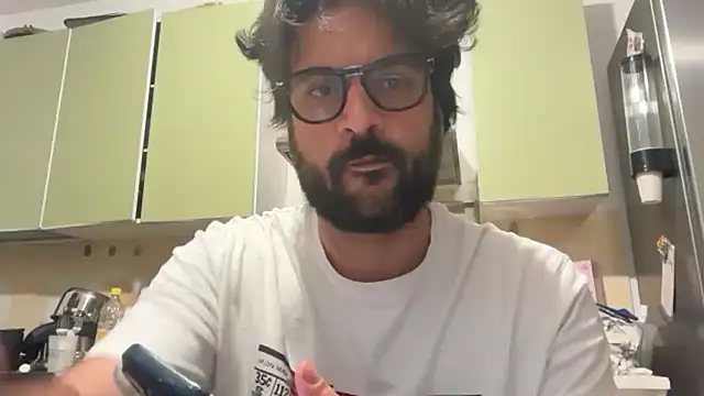 beardo85 Webcamshow
