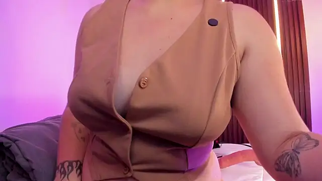 Czat XXX na żywo – ArianaBaker