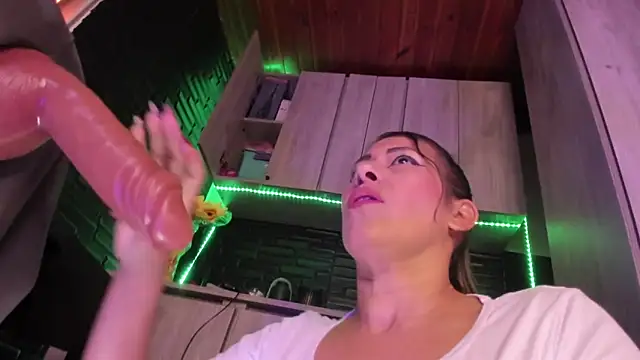 عرض كام LaureenHills