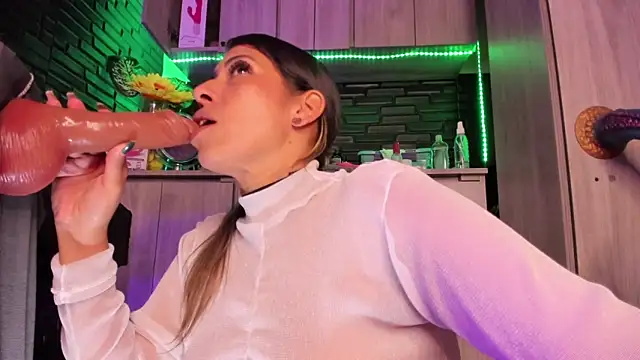 LaureenHills 웹캠 쇼