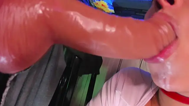 LaureenHills' Webcam Show