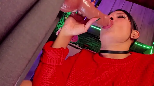 LaureenHills Webcam show