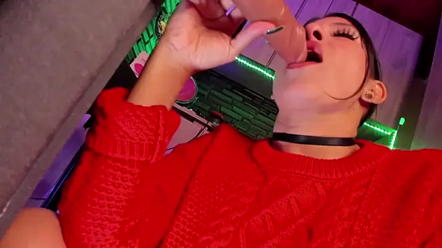 Webkamerová show LaureenHills