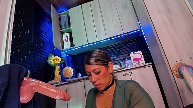 Živý XXX chat LaureenHills