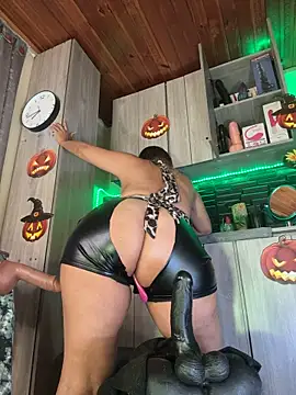 Chatroom XXX en direct de LaureenHills