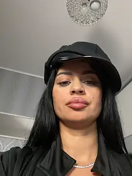 _adelle's Live XXX Chat