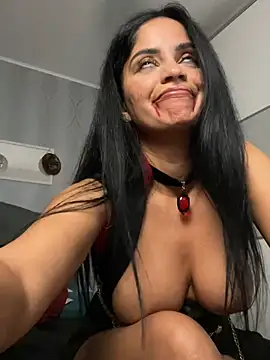 Czat XXX na żywo – _adelle