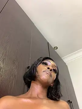 VeryGoodBadGirl1's Live XXX Chat