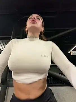 yandracelisofficial Live XXX-Chat