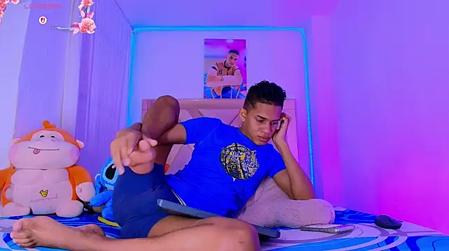 โชว์เว็บแคมของ dilan_alfonzo