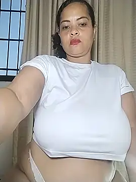 sweetpe's Live XXX Chat