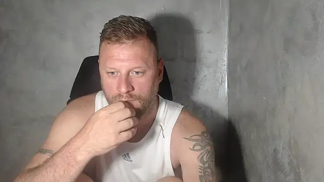 ALEX_BEAUTY2025 Pertunjukan Webcam
