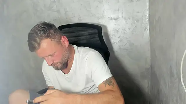 20CMCOCK2026's Live XXX Chat