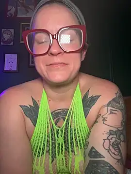 quinnmariexo's Webcam Show