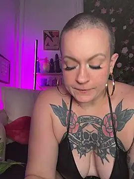 quinnmariexo live XXX chat