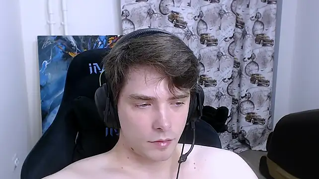 Pokazy przed kamerką – DmitryRomanov