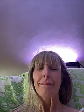 GaiaFerrari's Live XXX Chat