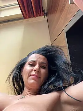 Hotmomcheckk_ Obrolan Langsung XXX