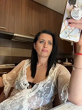Hotmomcheckk_'s Live XXX Chat
