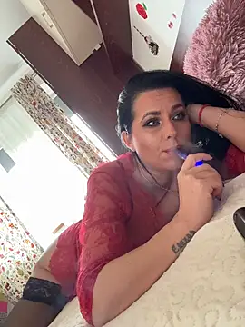 Hotmomcheckk_'s Live XXX Chat