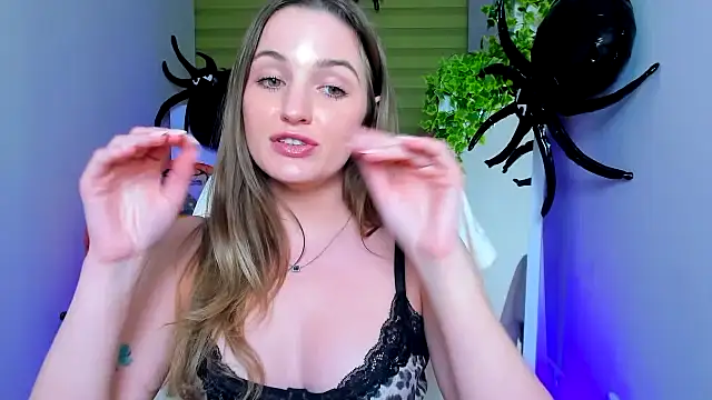 Mila-moon Adlı Modelin Canlı XXX Sohbeti