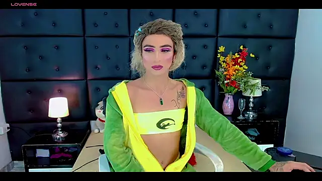 הופעת וובקאם של princessrainbowx