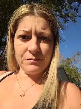 NikkiBlisss' Webcam Show