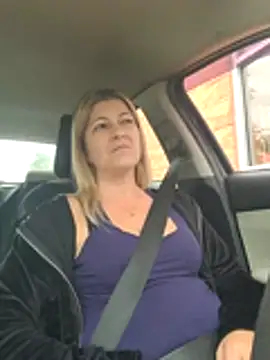 NikkiBlisss Pertunjukan Webcam