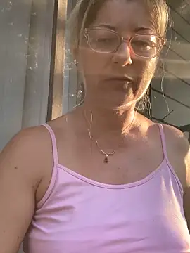 NikkiBlisss' Webcam Show
