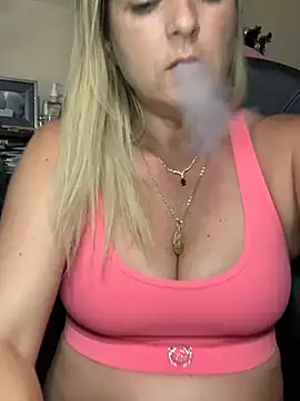دردشة NikkiBlisss الجنسية المباشرة