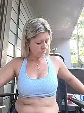 NikkiBlisss' Webcam Show