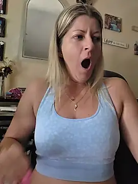 NikkiBlisss' Live XXX Chat
