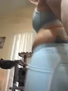 NikkiBlisss – Naživo XXX chat