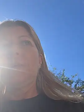 NikkiBlisss' Live XXX Chat