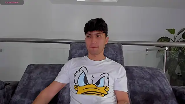 Вебкам-шоу Valerio_James7