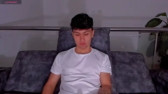 Valerio_James7 网络视讯表演