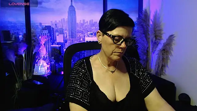 ninarandmann 라이브 XXX 채팅