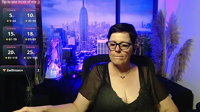ninarandmann 라이브 XXX 채팅