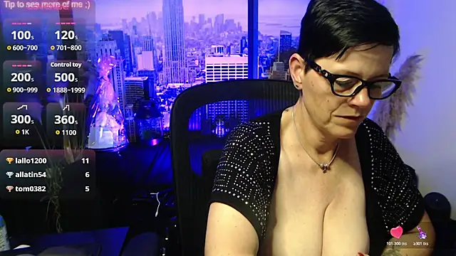 Webkamerová show ninarandmann